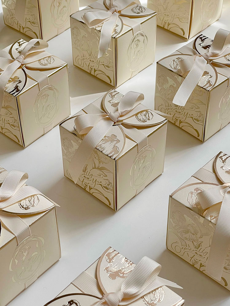 Kotak hadiah kertas persegi de - Event Party Box ulasan dan harga